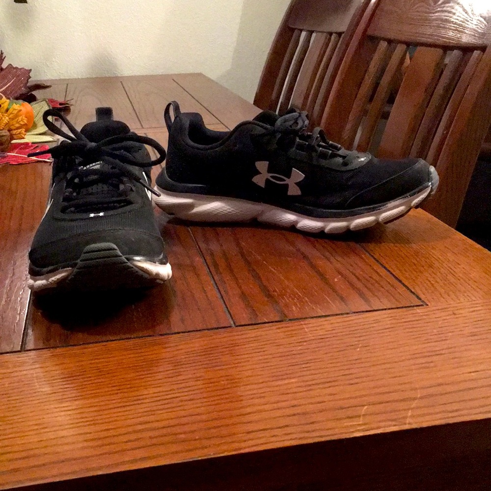 Under Armor shoes